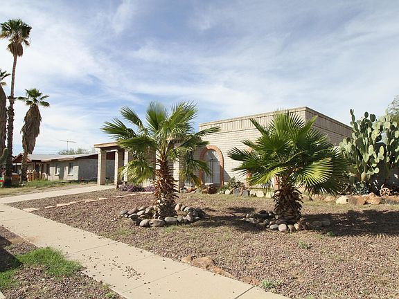 3rd image of 2836 W Calle Del Huerto