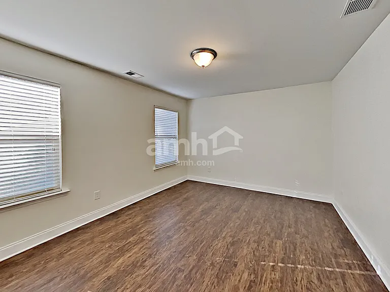 413 Juniper Bluff Ct — Photo 13