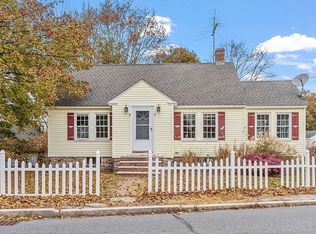 3 Mystic St, Methuen, MA 01844
