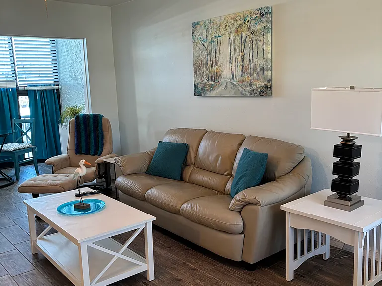 11485 Oakhurst Rd #1200 — Photo 6