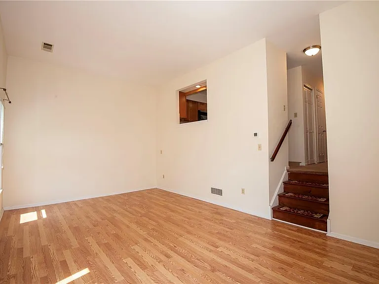 8324 Willow Run — Photo 17