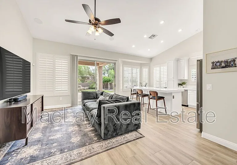 7259 E Tyndall St — Photo 11