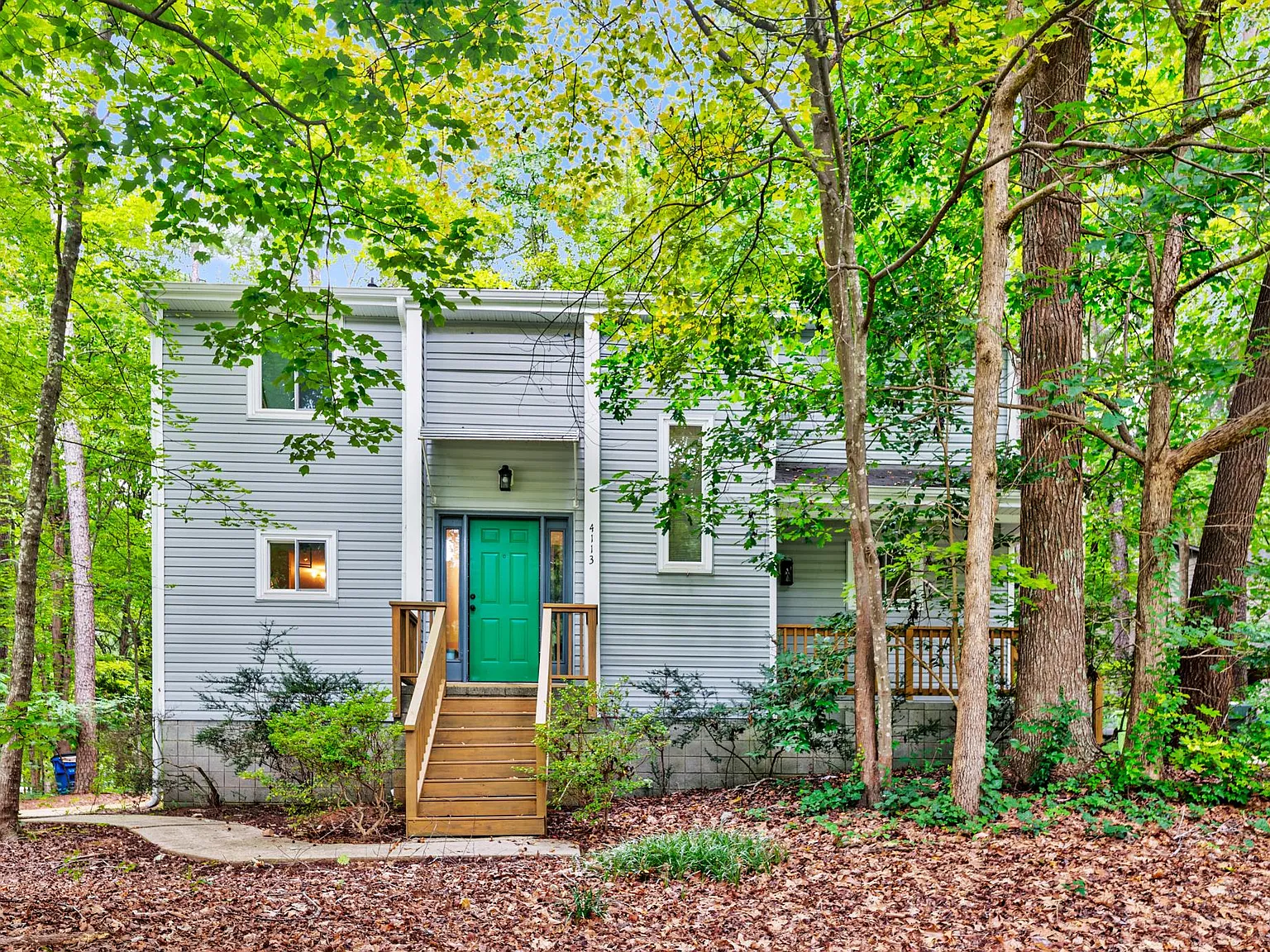 2 bed, 1.5 bath, 1100 sqft, $1,900 — Photo 2