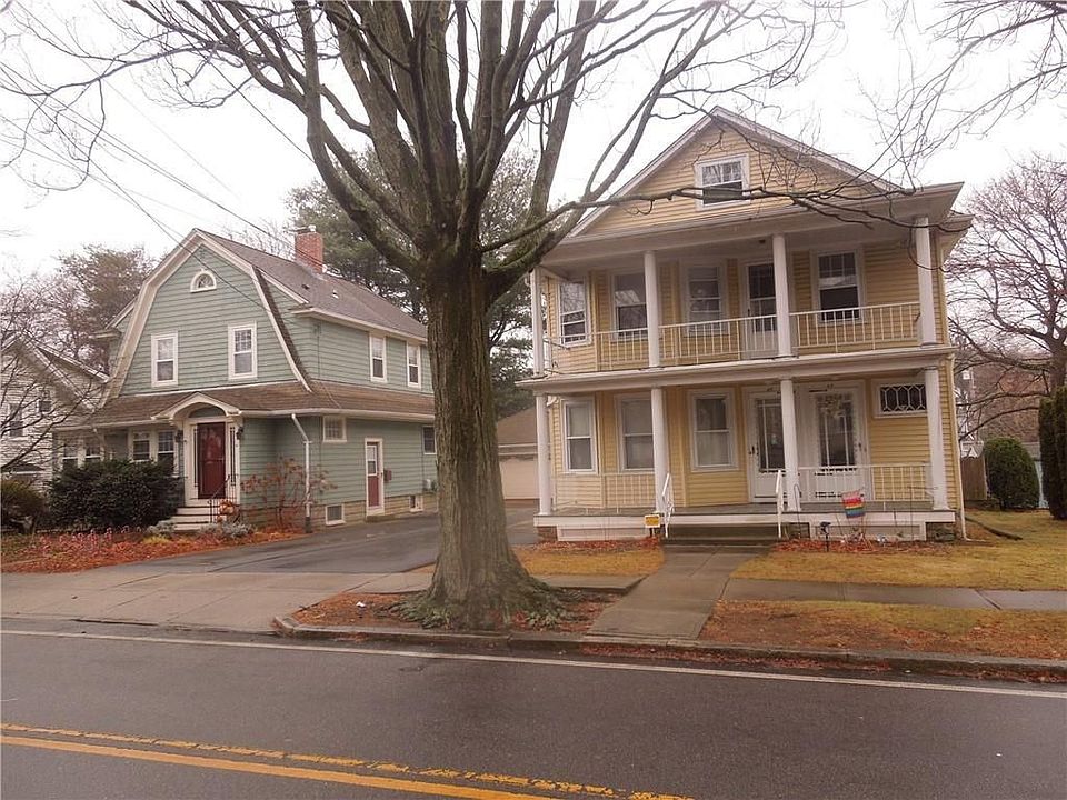 1st image of 44 Gentian Ave