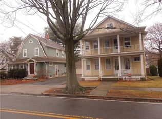 44 Gentian Ave, Providence, RI 02908