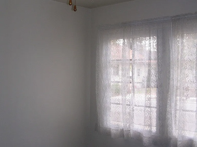 314 W Telegraph St — Photo 2