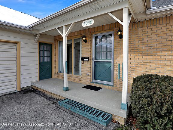 3rd image of 5030 Geraldine Dr