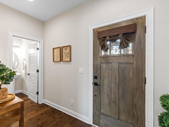 6853 Valley Brook Trce, Utica, KY 42376