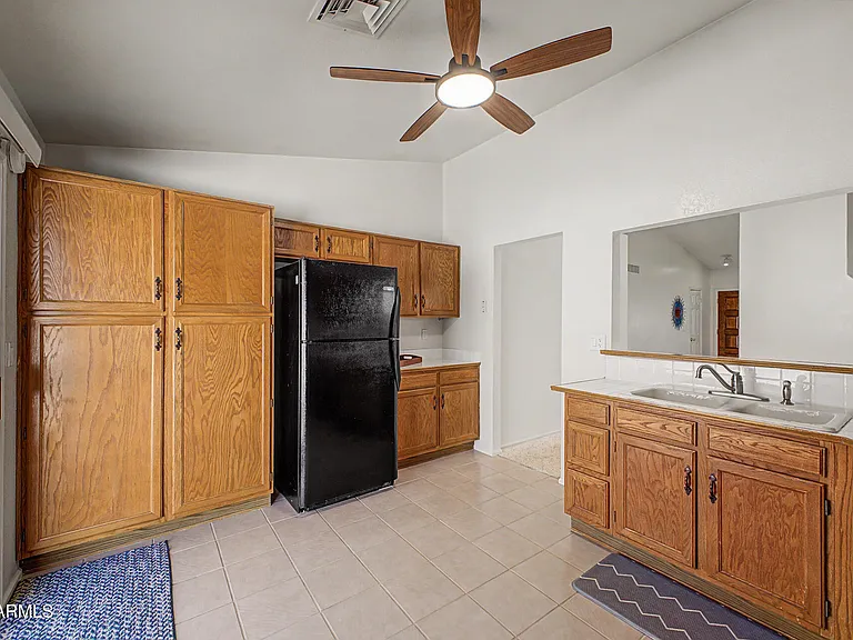 3510 E Hampton Ave #17 — Photo 7