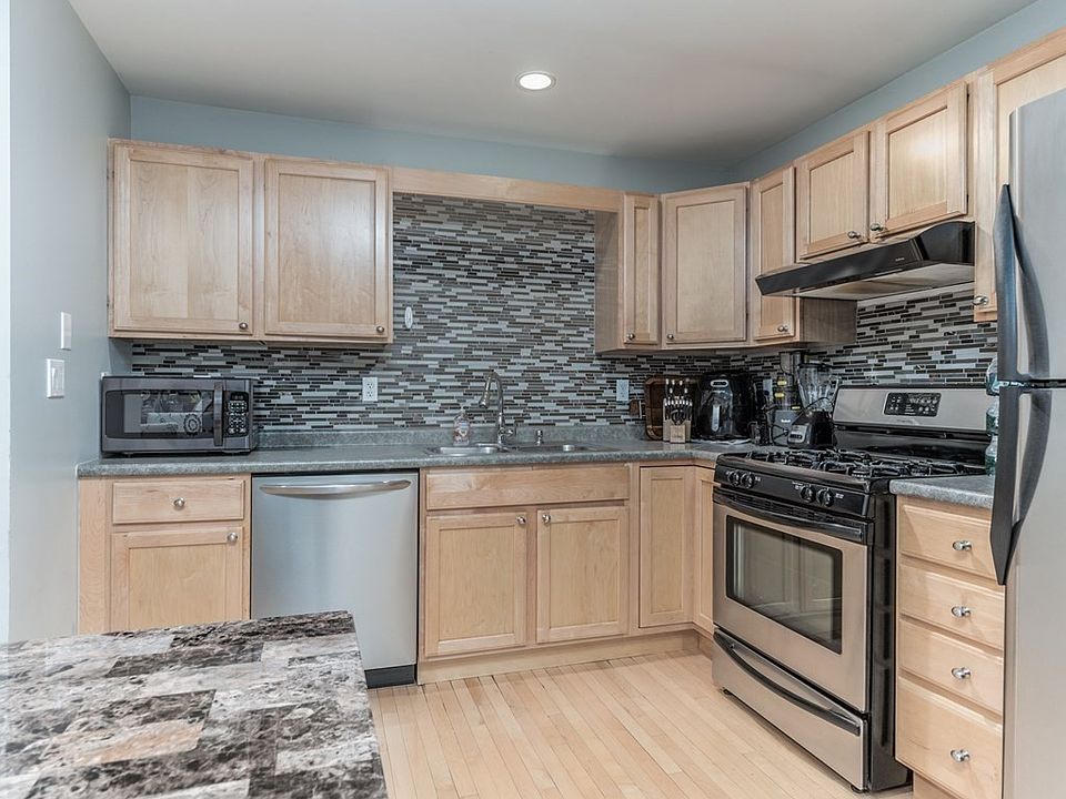 16 Margin St APT 11, Lynn, MA 01905 Zillow