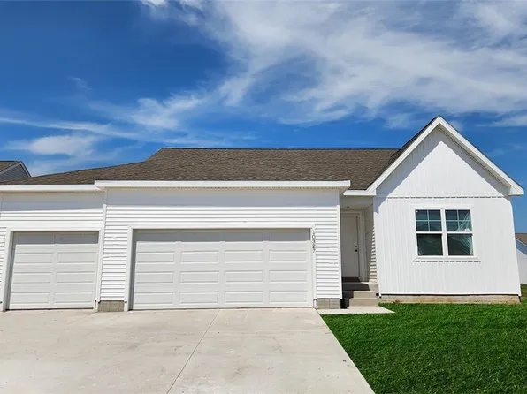 10220 Southerwick Pl, Johnston, IA 50131