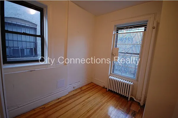 Rented by City Connections Realty | media 24