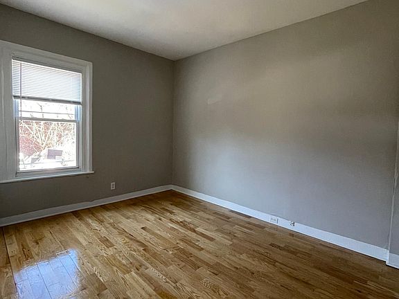 2nd image of 278 Hallock Ave #2A