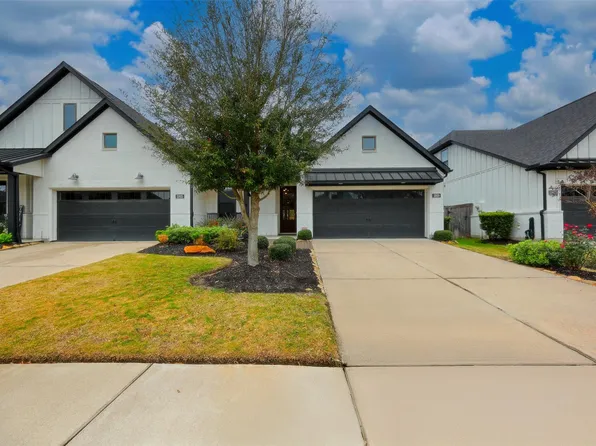 11819 Tranquility Summit Dr, Cypress, TX 77433