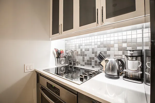 Rented by Nooklyn NYC LLC | media 26