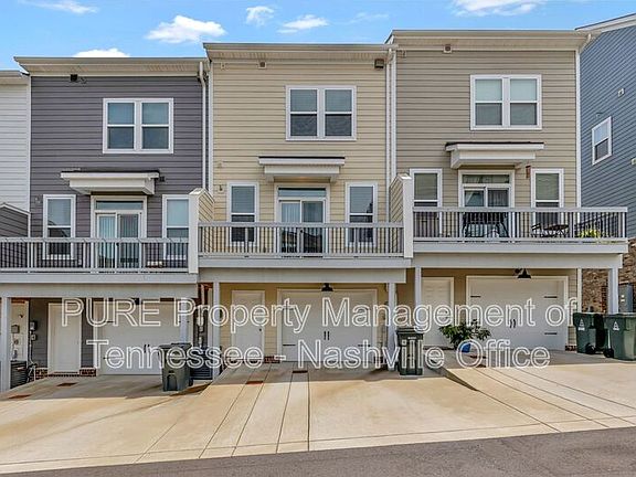 3rd image of 3314 Tasker Dr