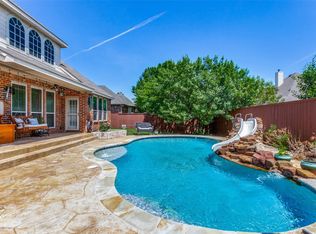 6615 Baycrest Cir, Sachse, TX 75048