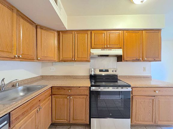 5th image of 4596 Conwell Dr Unit 158