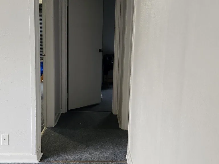 2717 Chamber St — Photo 9