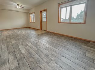 101 E Rose St #4, Elk Pt, SD 57025