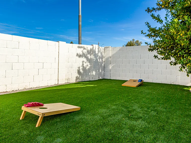 5202 E Karen Dr — Photo 33