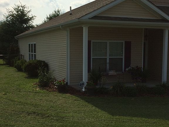 2nd image of 192 Loren Dr