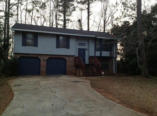 5682 Saint Thomas Dr, Lithonia, GA 30058