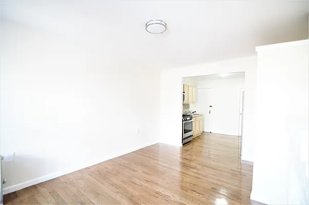 Rented by Best Apartments North Inc | media 8