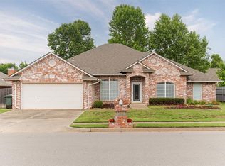 2713 Jills Trl, Edmond, OK 73012