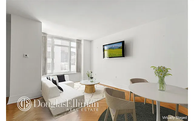 Rented by Douglas Elliman | media 16