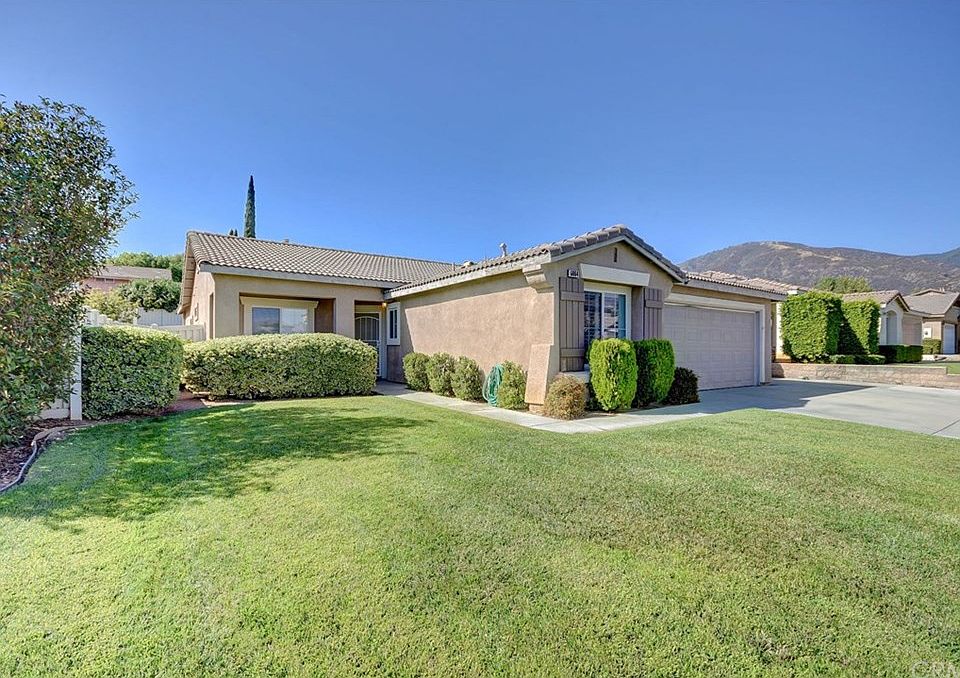 1st image of 6064 N Linda Ln