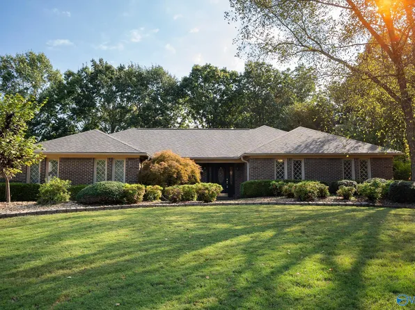 205 Bent Oak Cir, Harvest, AL 35749