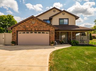 6170 Charlesgate Rd, Dayton, OH 45424