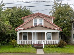 167 5th St, Dunbar, WV 25064