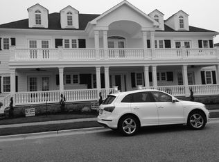 15 S Union Ave, Margate, NJ 08402