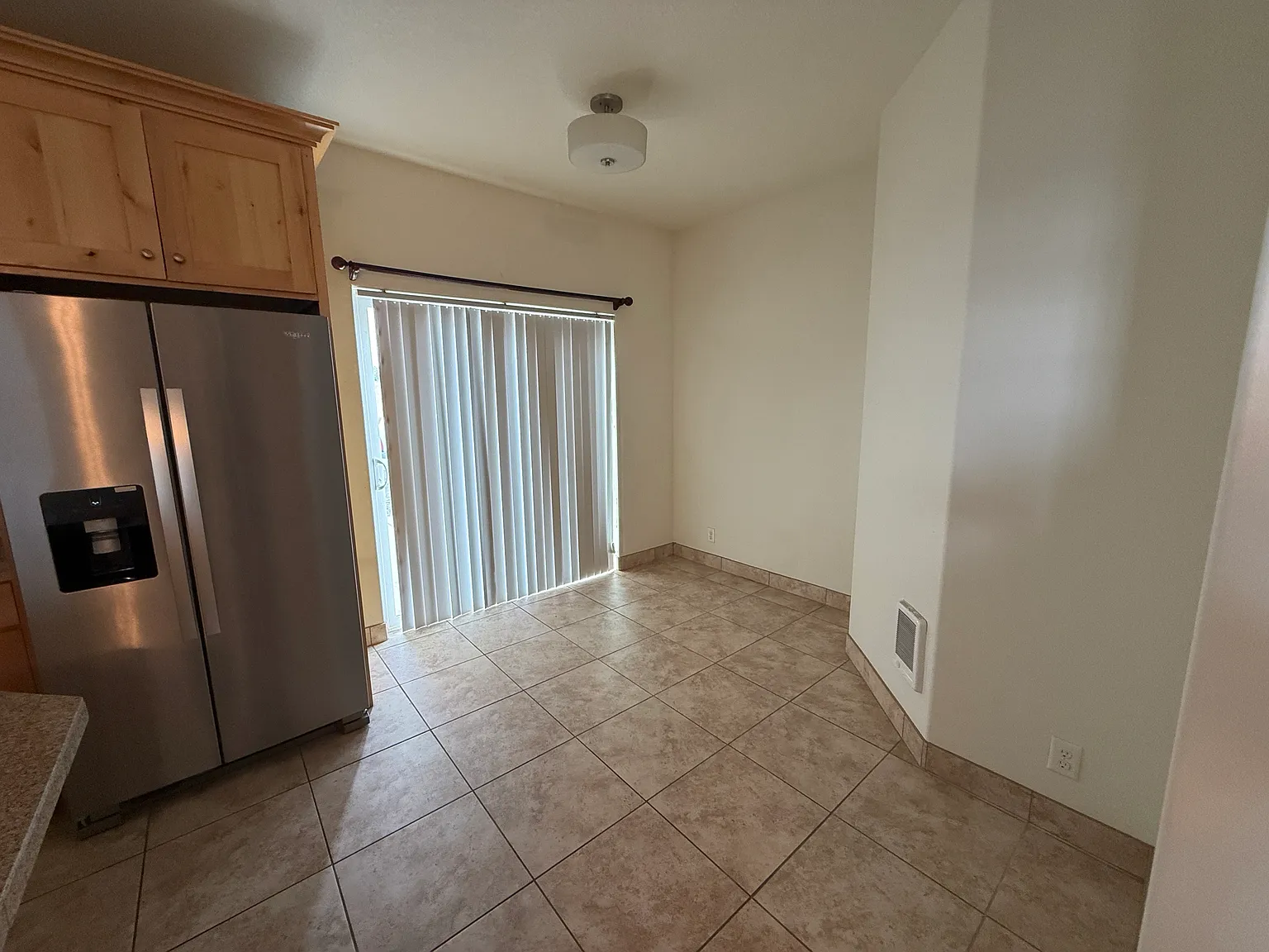 2 bed, 1115 sqft, $1,725 — Photo 2