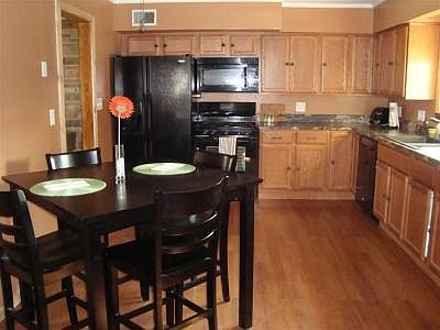 3rd image of 4888 Andes Dr