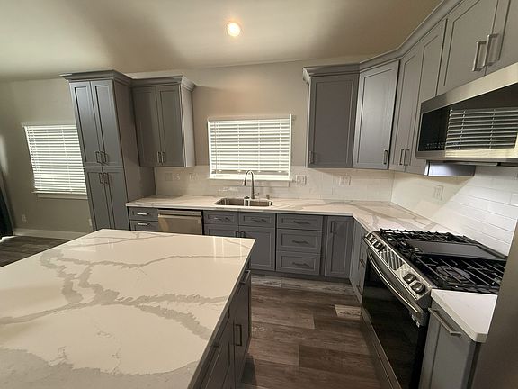 4th image of 5202 Tucson Cir