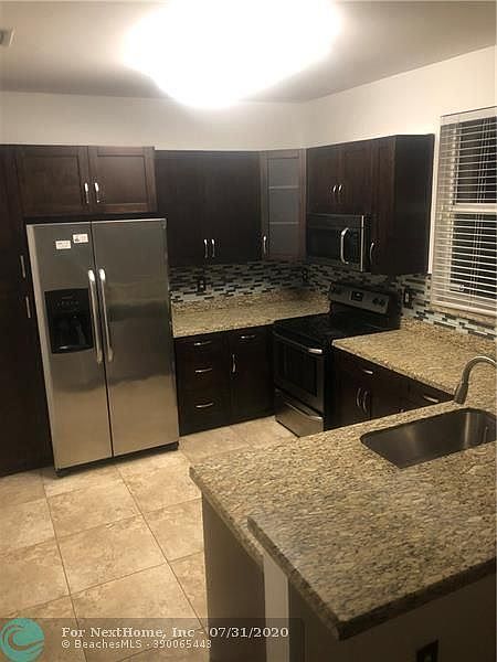 1st image of 639 NW 158th Ln