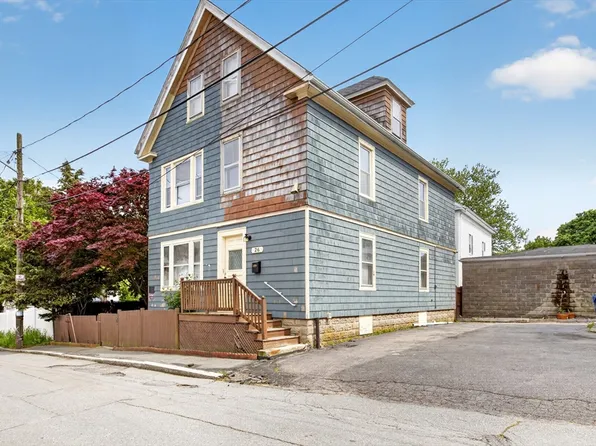 26 Ashland Pl, New Bedford, MA 02740