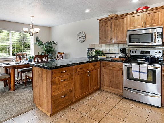 Kitchen and dining area