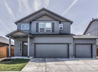 3592 SW Pumice Stone Ave, Redmond, OR 97756