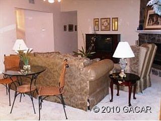 4th image of 5922 NW 43rd Pl