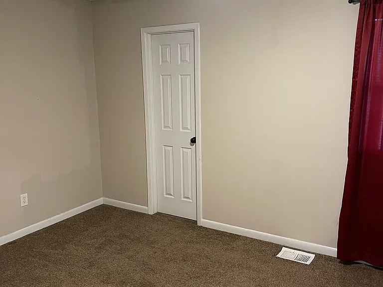 504B Landview Dr #504B — Photo 3