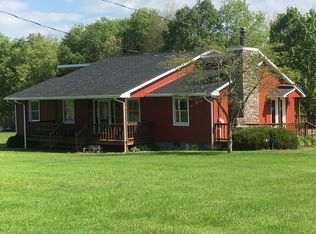 18656 Stanaford Rd, Danese, WV 25831