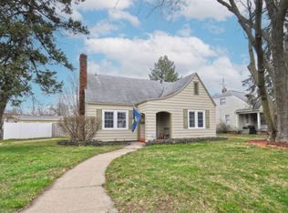 1403 Chester St, South Bend, IN 46615