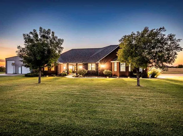 289 NE Valley View Rd, Lawton, OK 73507