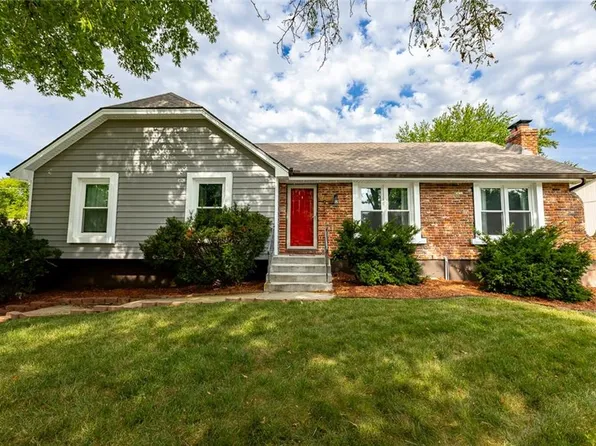7914 N Garfield Ave, Gladstone, MO 64118