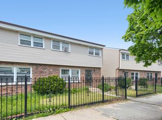 4038 W Washington Blvd, Chicago, IL 60624