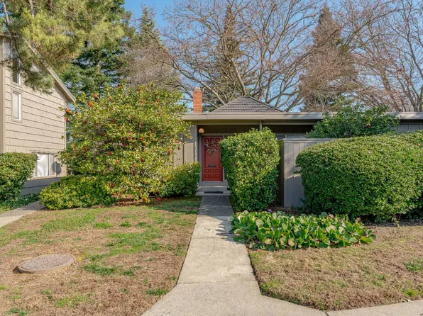 726 Commons Dr, Sacramento, CA 95825